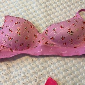 NEVER WORN Pink Brand Bra Lightly Lined Wireless Size 38B